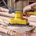 Lixadeira Orbital de 1/3" de Folha 280W SS28 - STANLEY Lixadeira Orbital de 1/3" de Folha 280W SS28 - STANLEY